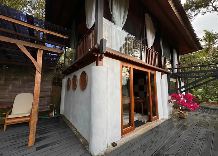 True Bali Blimbing (Bali)